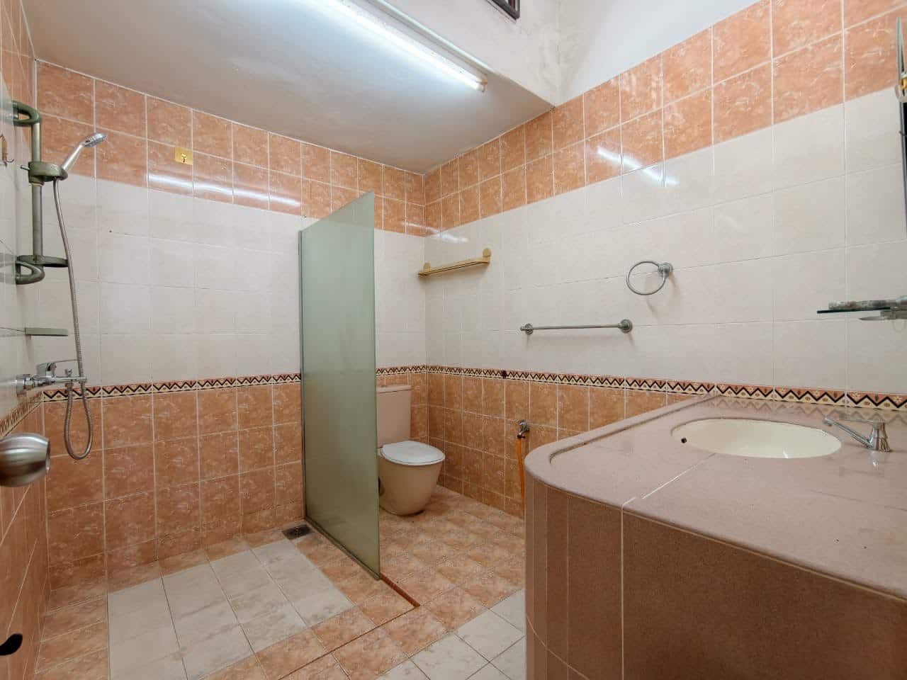 2-Storey Terrace Taman Pelangi 9