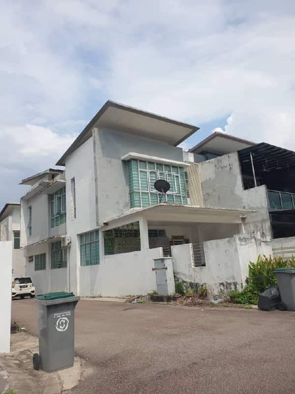 Double Storey End Lot Nusa Sentral 2