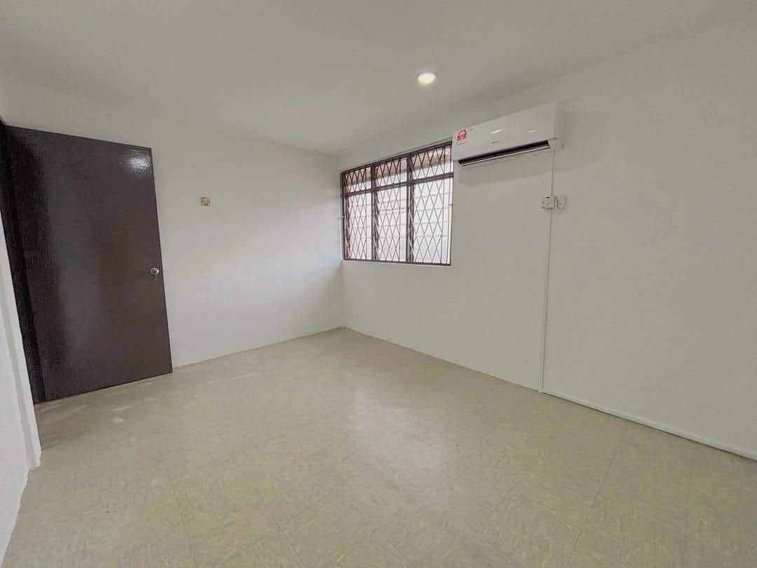 Double Storey Low Cost Permas Jaya 3