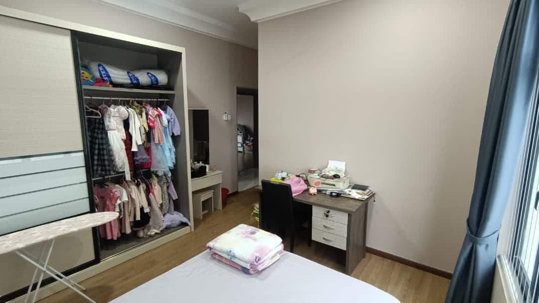 Service Apartment Platino 6
