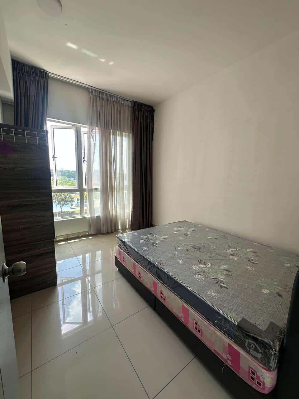 2-Bedroom Tropez Residence 3