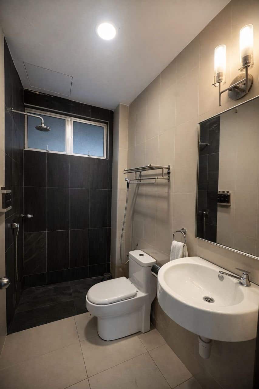 Duplex Penthouse Anjung Seri Condo, Seri Alam 9