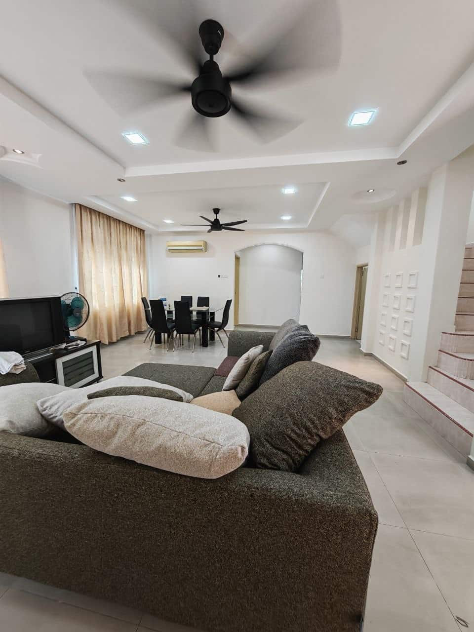 Double Storey Terrace House Nusa Indah