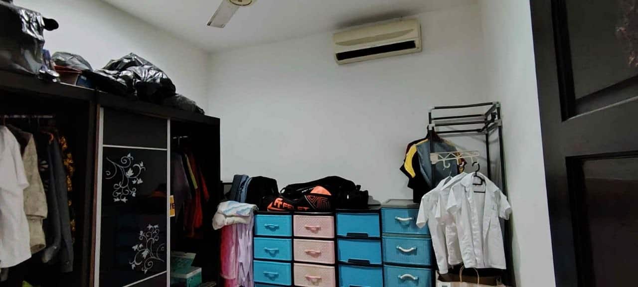 Single Storey Terrace Taman University 7