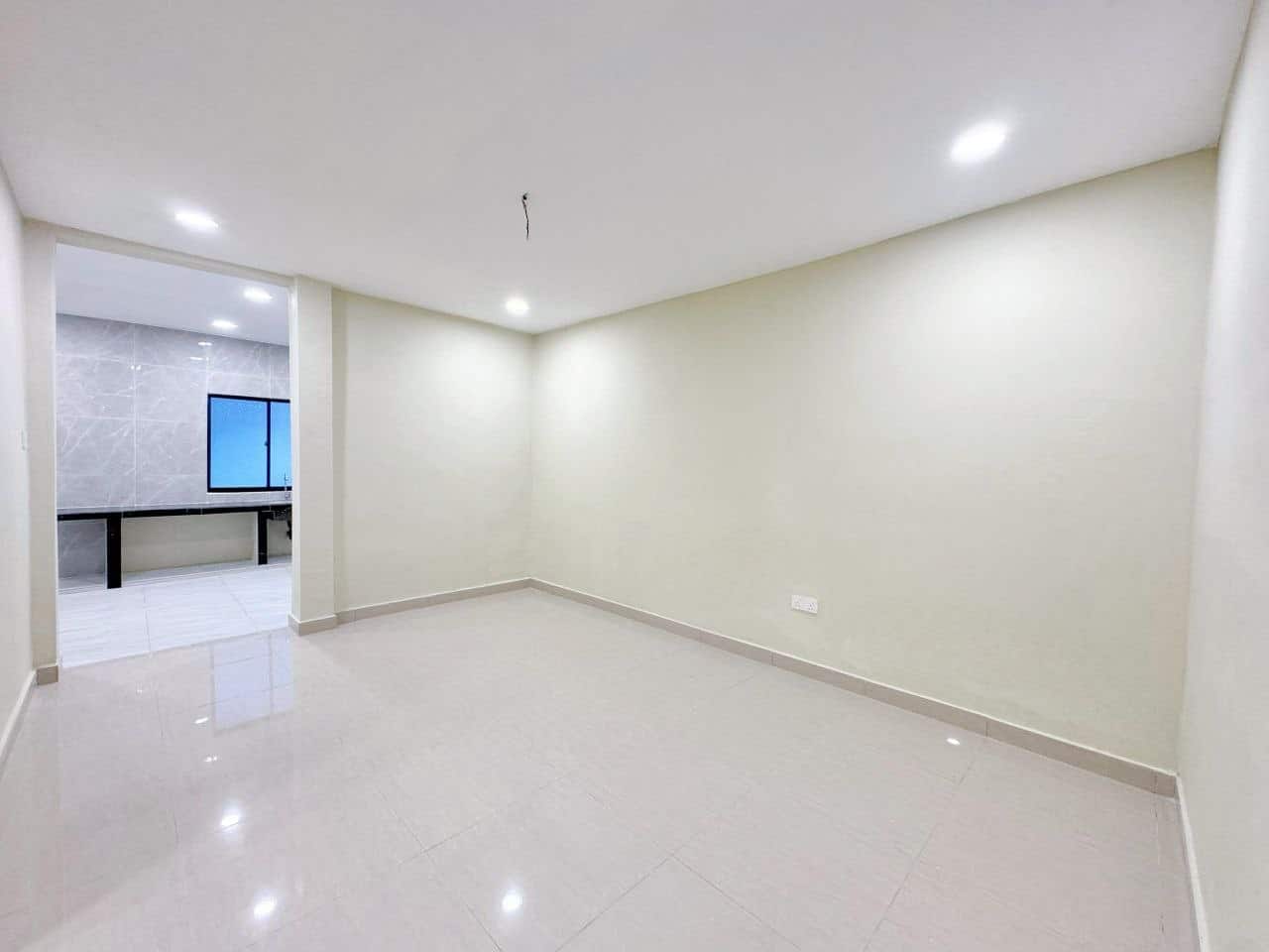 Double Storey Taman Timur 6