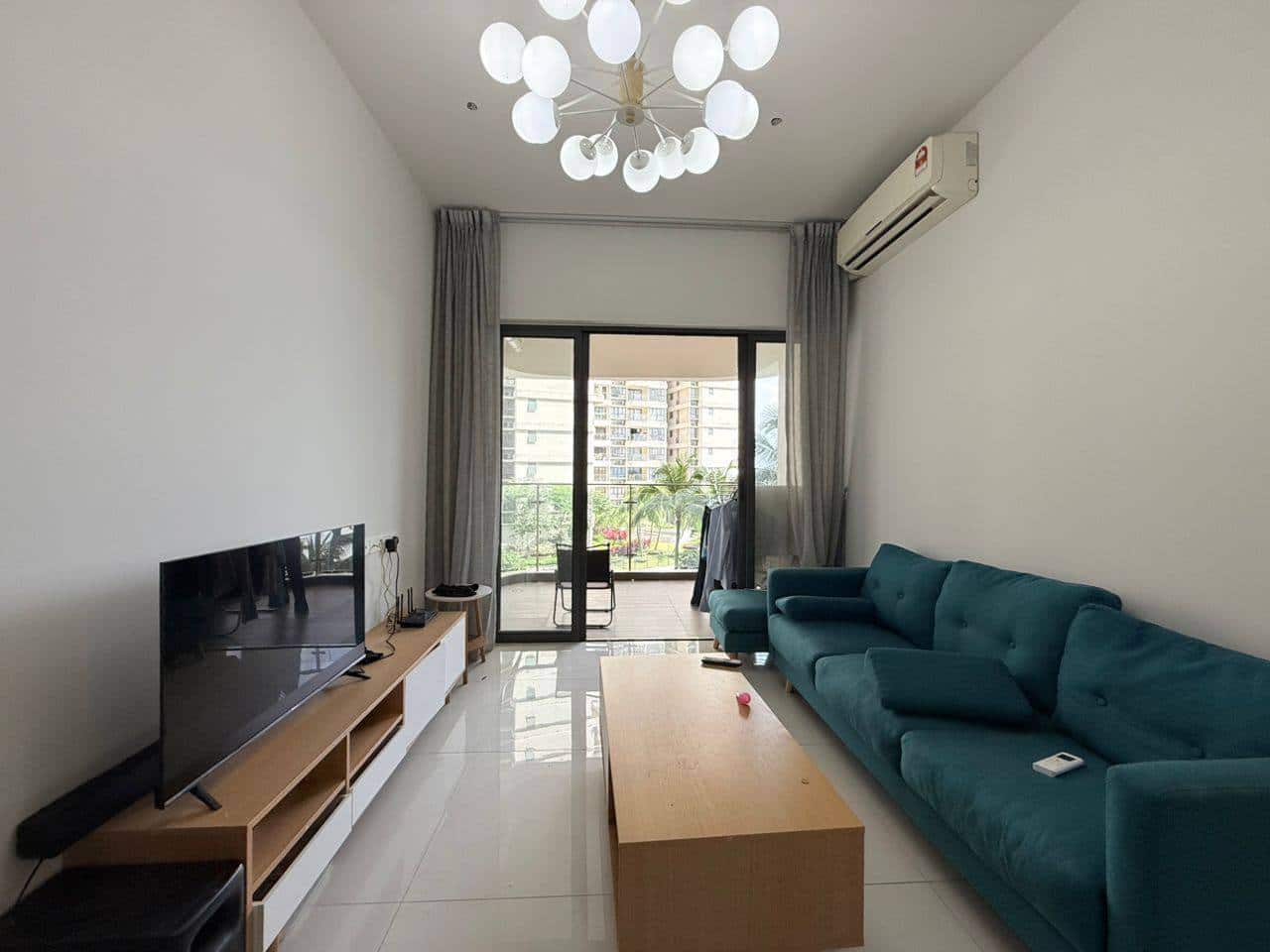 2 Bedroom Bay Laurel Country Garden Danga Bay