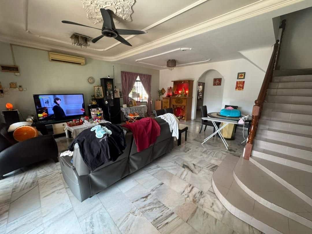 Double Storey Corner Lot Taman Sri Putri