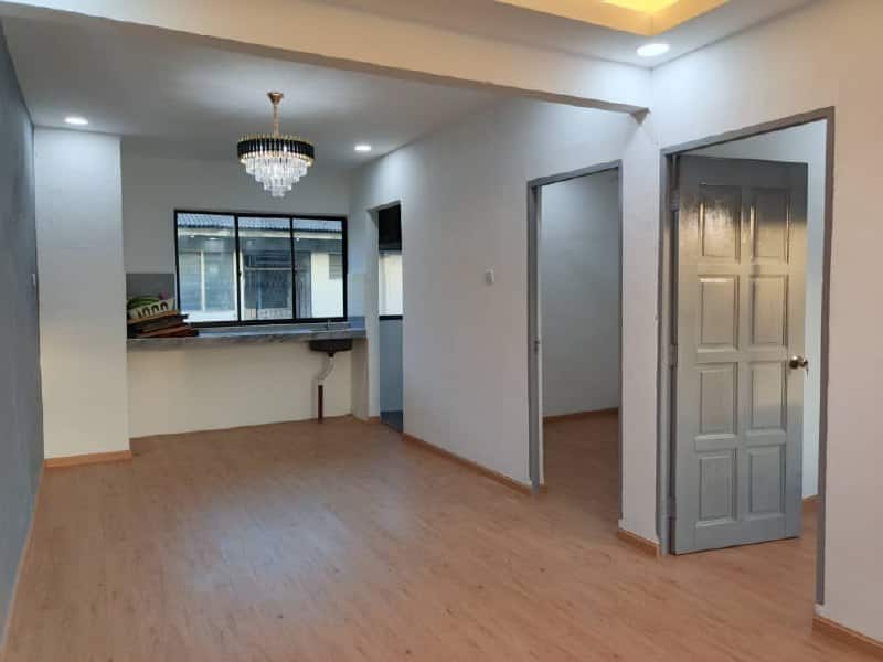 Flat Taman Ungku Tun Aminah 4