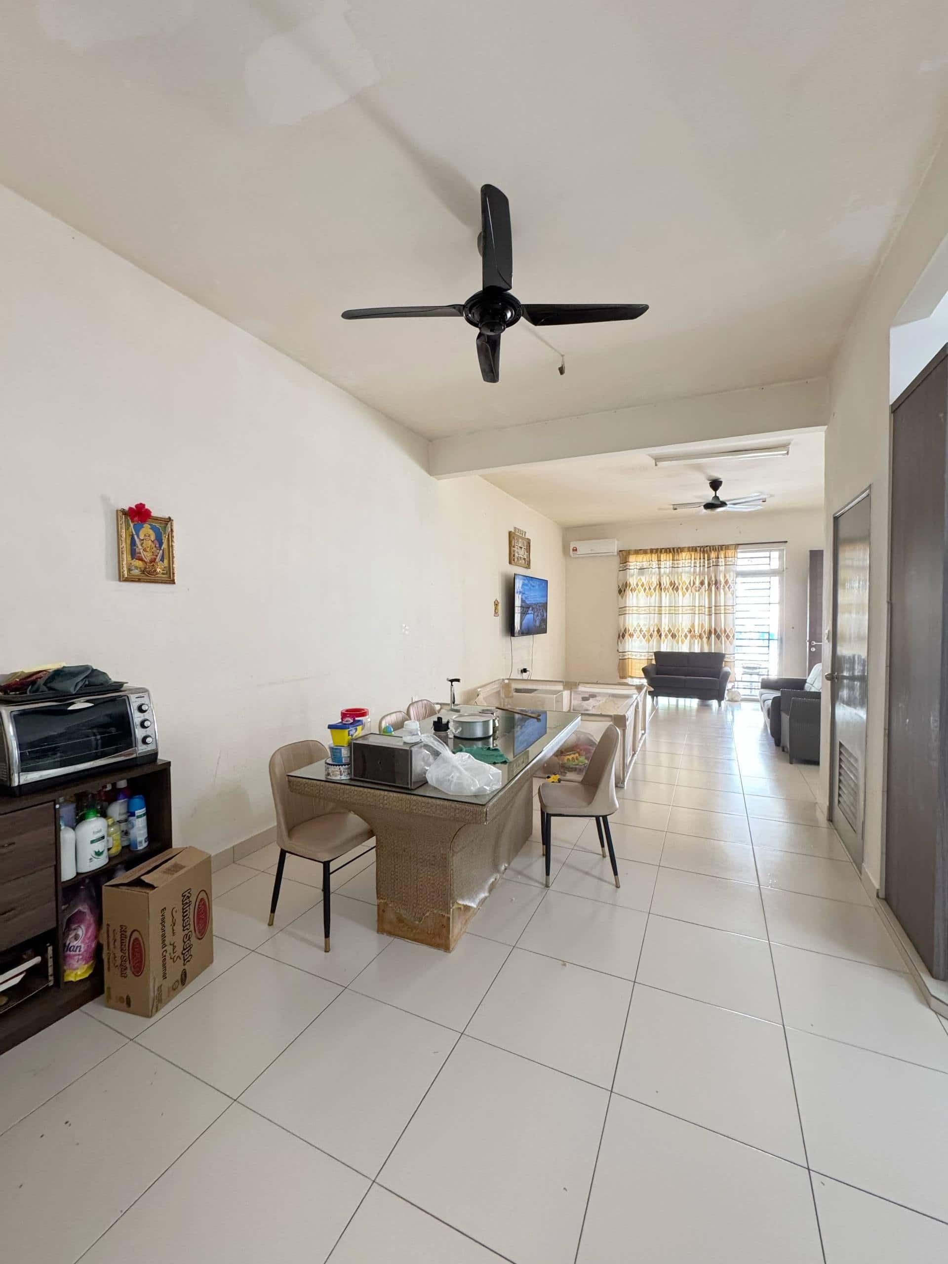 Double Storey Terrace Nusa Idaman