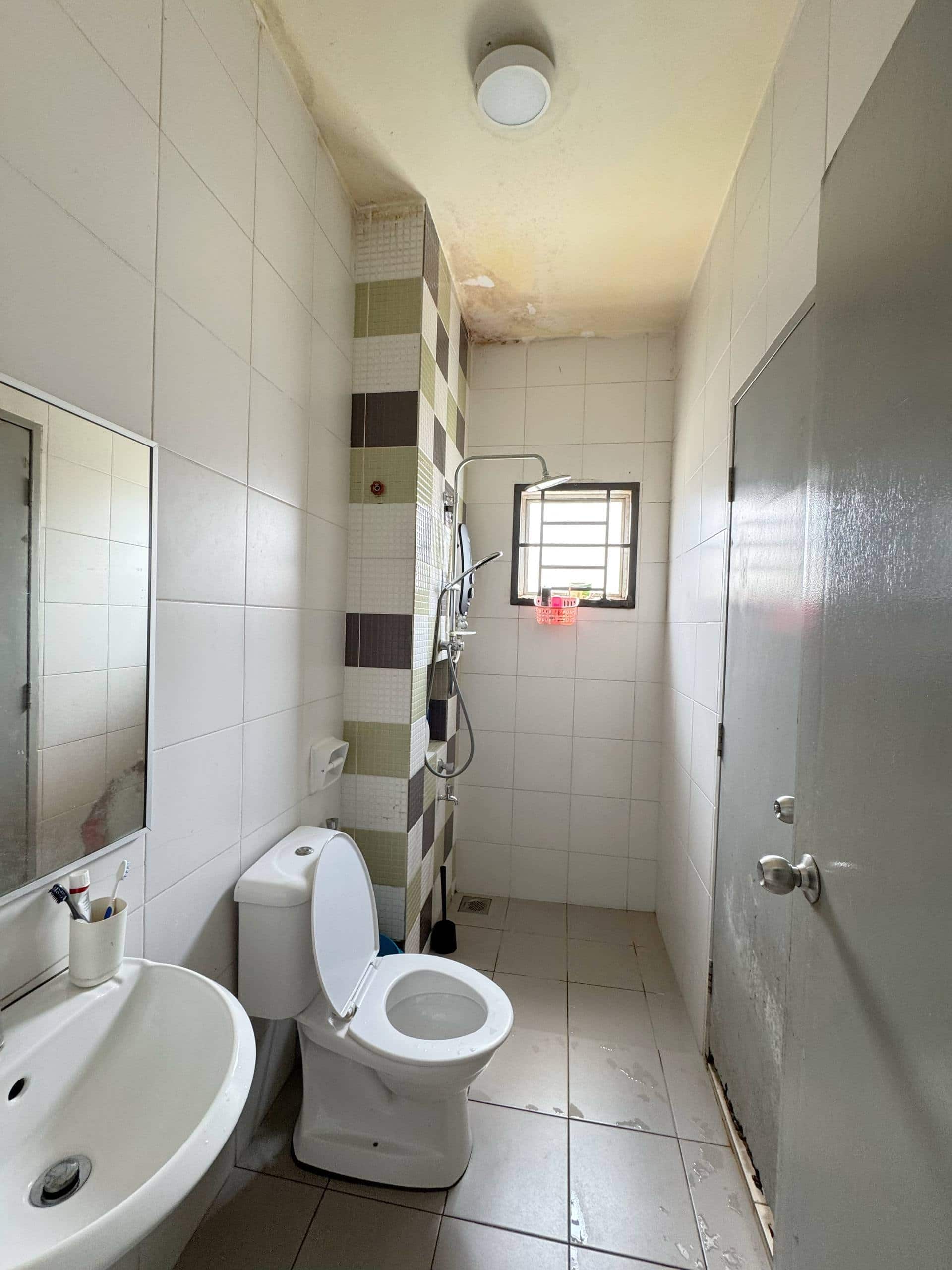 Double Storey Terrace Nusa Idaman 12