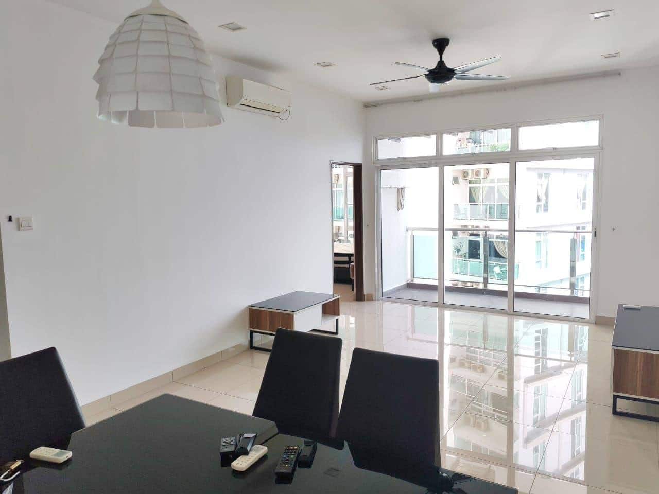 Service Apartment (Intermediate) Larkin 2