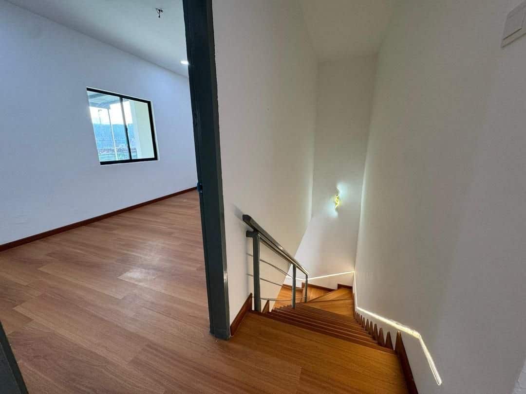 Double Storey Semi D - Intermediate Kampung Mahmoddiah 4