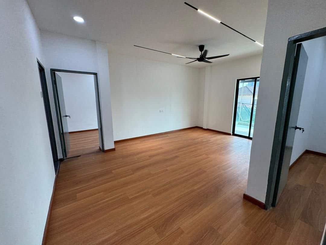 Double Storey Semi D - Intermediate Kampung Mahmoddiah 2