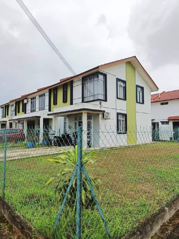 Double Storey Corner Lot Taman Alam Damai