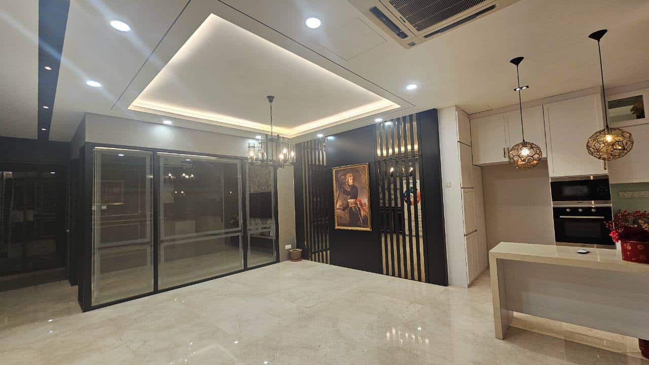 Double Storey Shop Lot Nusa Bestari 1