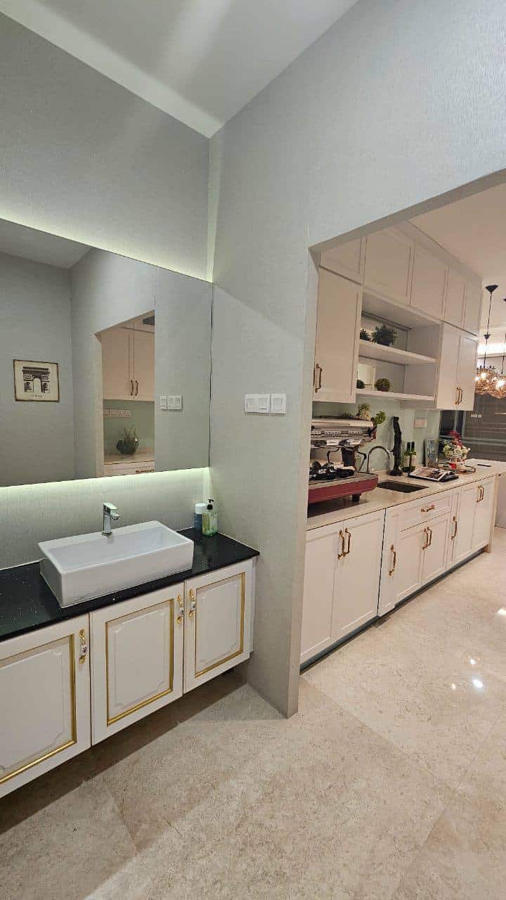 Double Storey Shop Lot Nusa Bestari 4