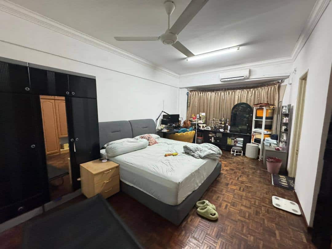 Double Storey Corner Lot Mount Austin @ Mutiara emas 3