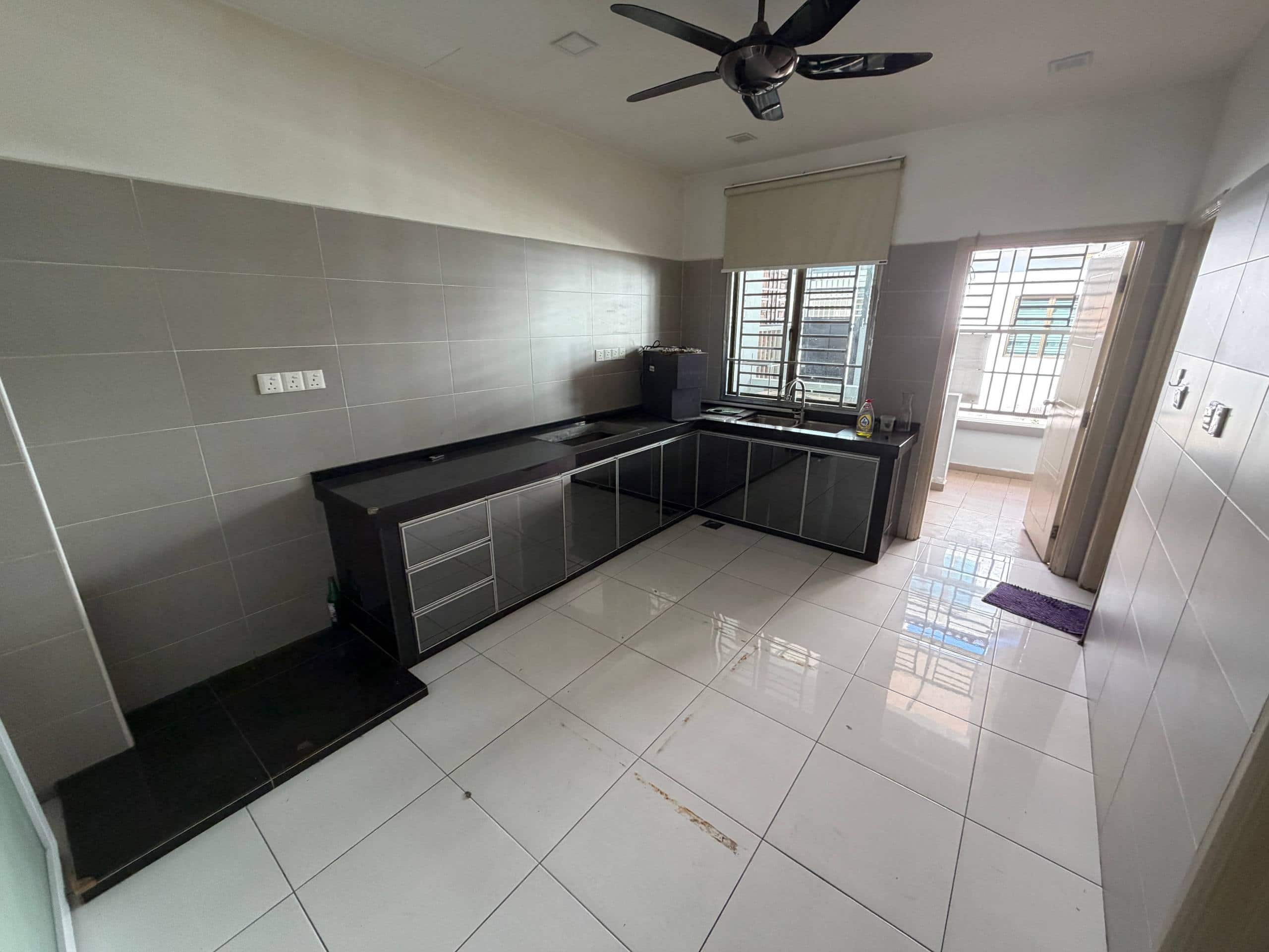 Double Storey Terrace Bandar Dato Onn 5