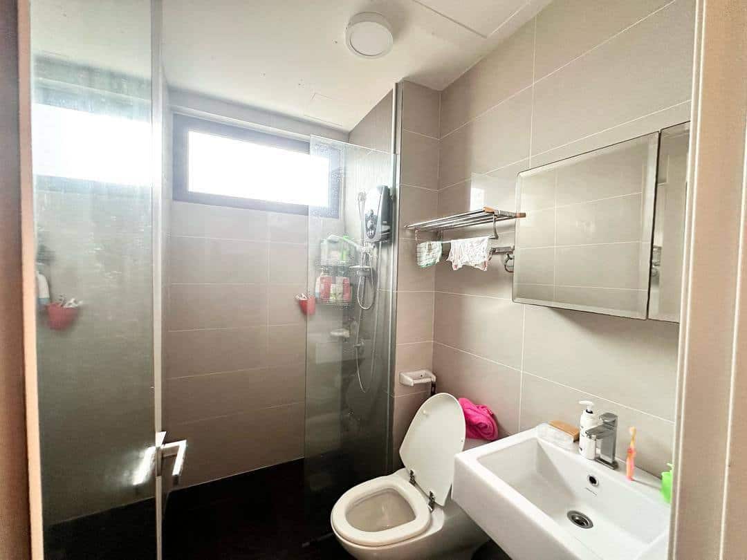 Services Apartment Intermediate Bandar Uda Utama 3