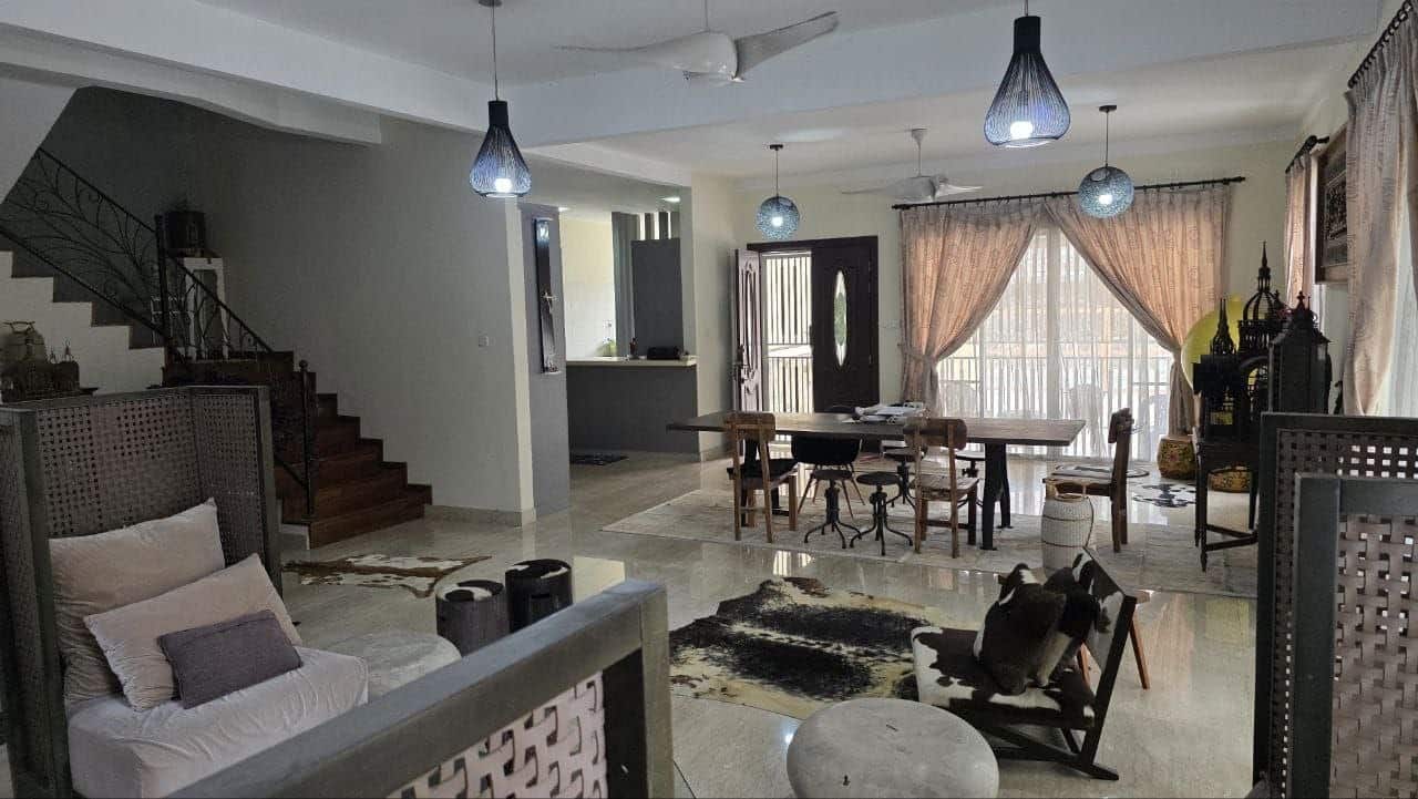 Double storey Semi-D Type-Emerald 2 Bandar Dato Onn 4