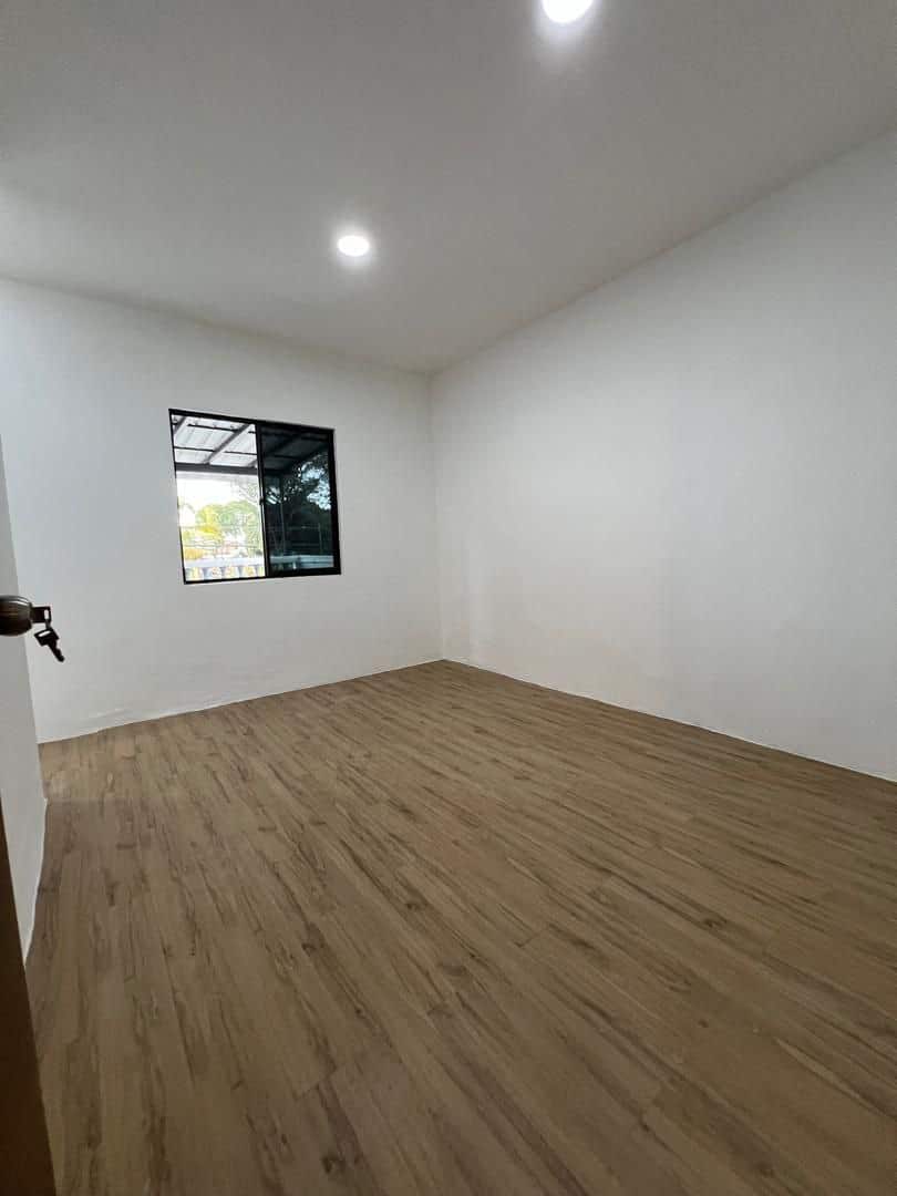 Double Storey Taman Johor Jaya 4
