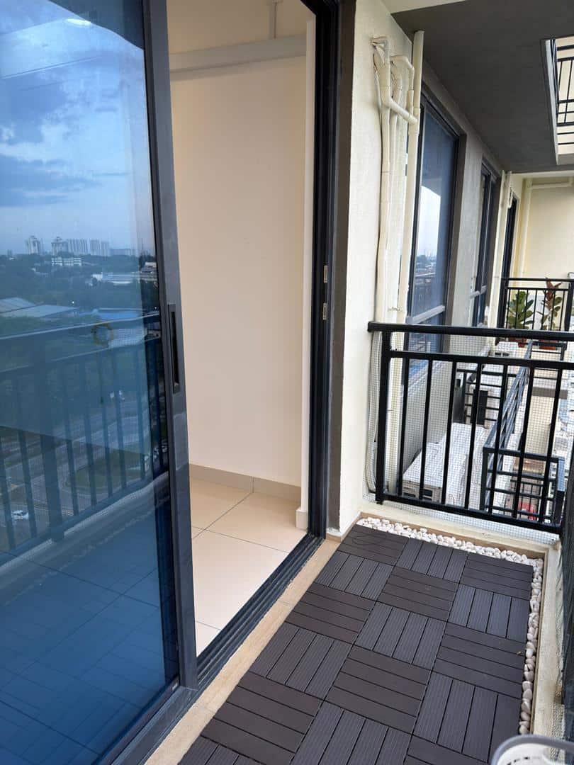 1+1 Bedroom Country Garden Central Park 7