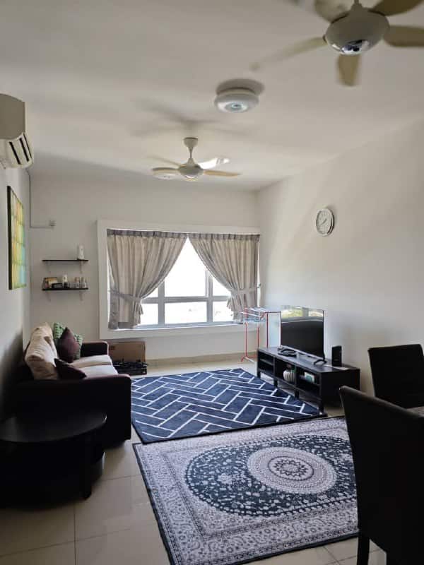 Condo Idaman Residence