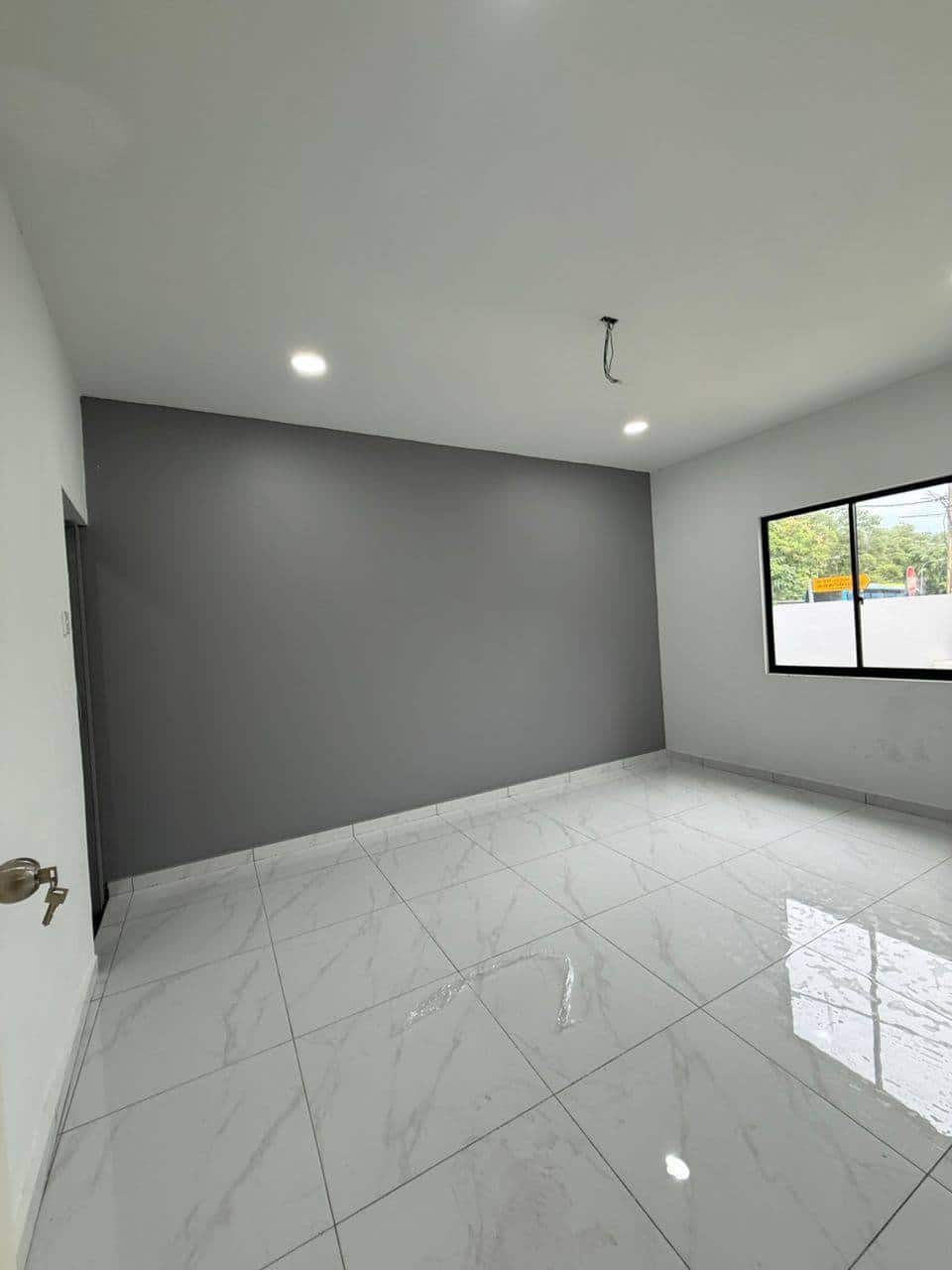 Double Storey Low Cost Corner Taman Mount Austin 5