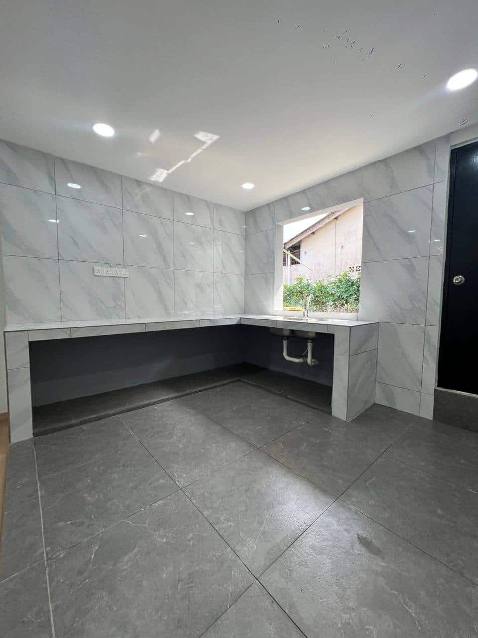 Double Storey Low Cost Jalan Kejayaan 7