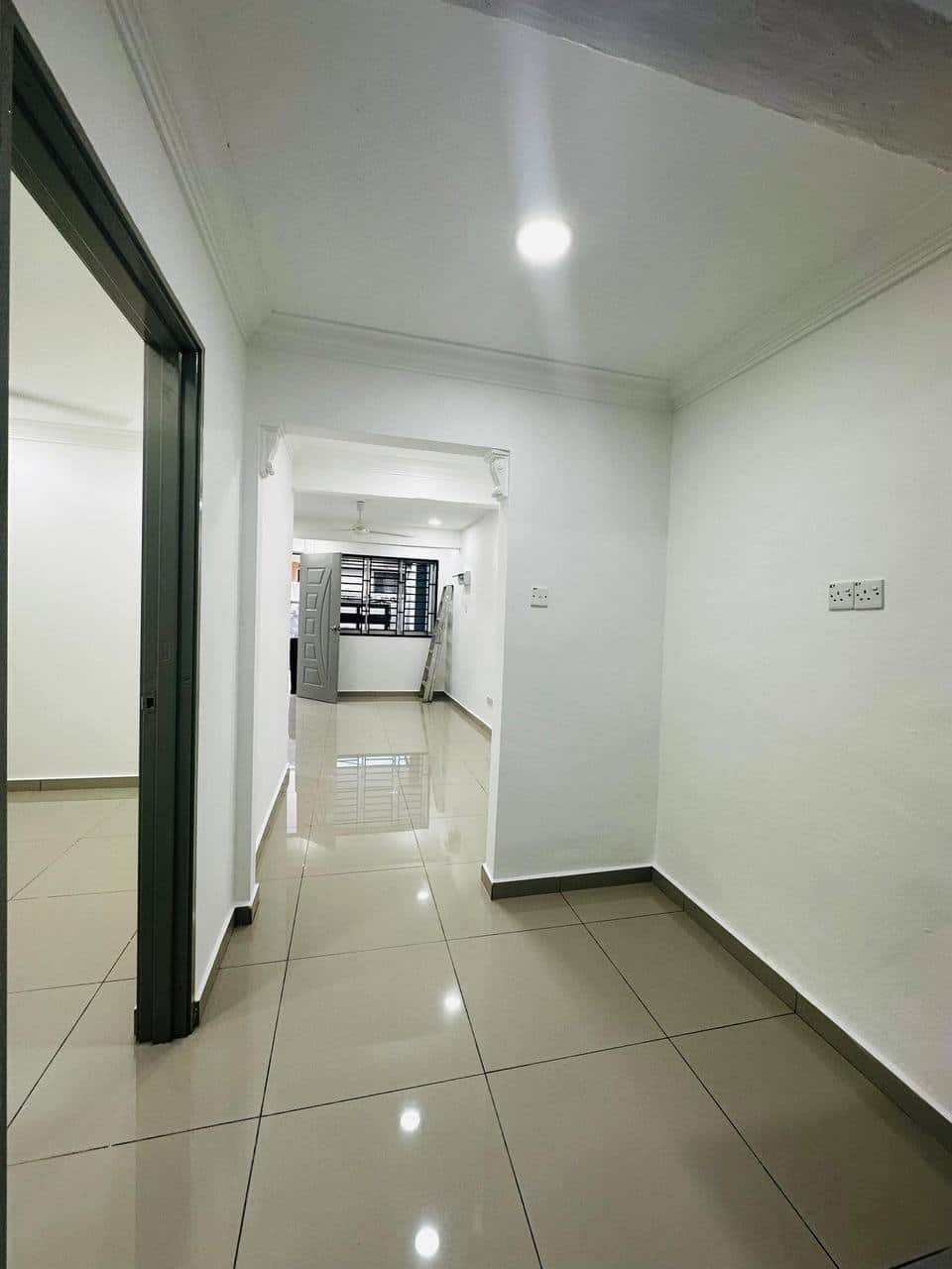 Double Storey Low Cost Kota Masai 4