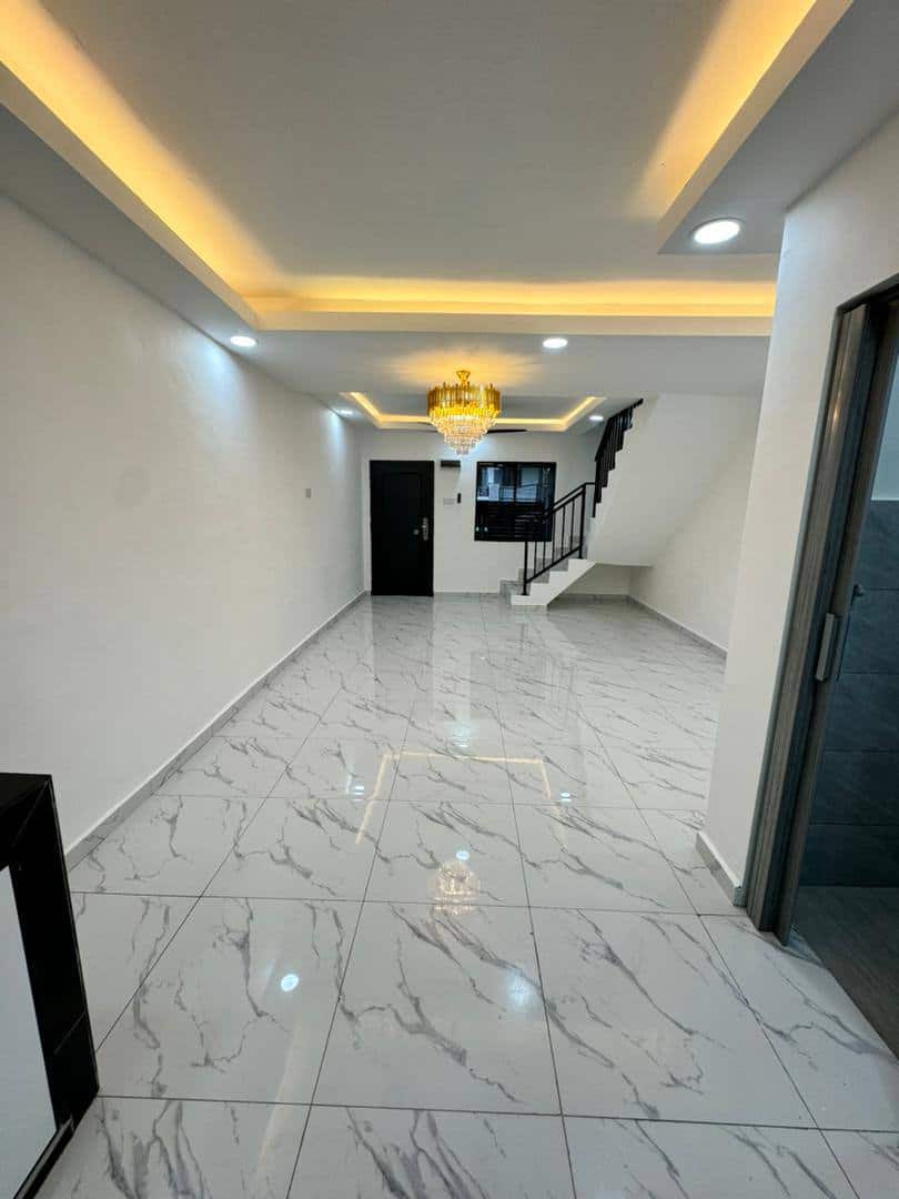 Low Cost Flat Selesa Jaya 1