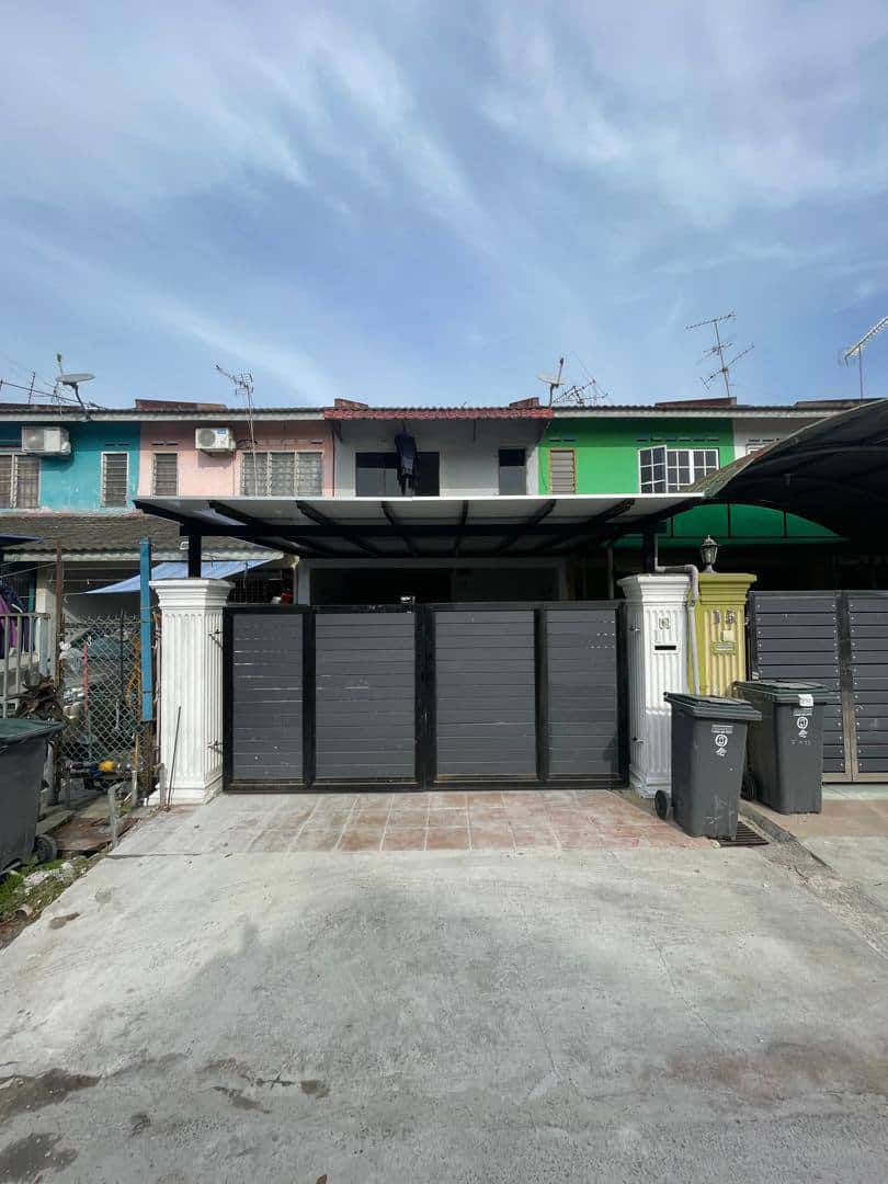Single storey terrace Taman Ungku Tun Aminah 4