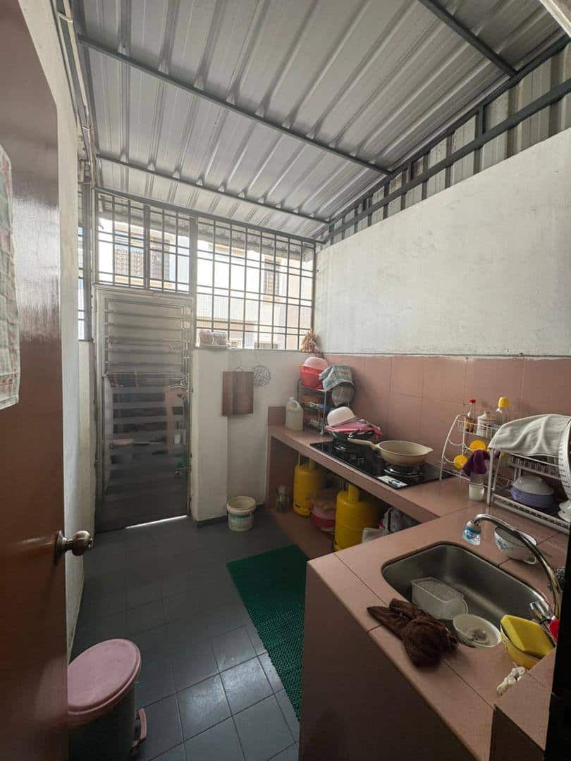 Double Storey Corner Lot Taman Sri Putri 7