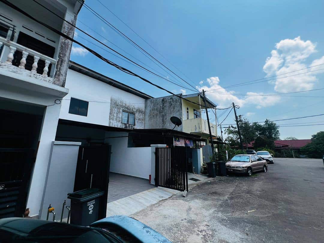 Double Storey Low Cost Taman Plentong 2