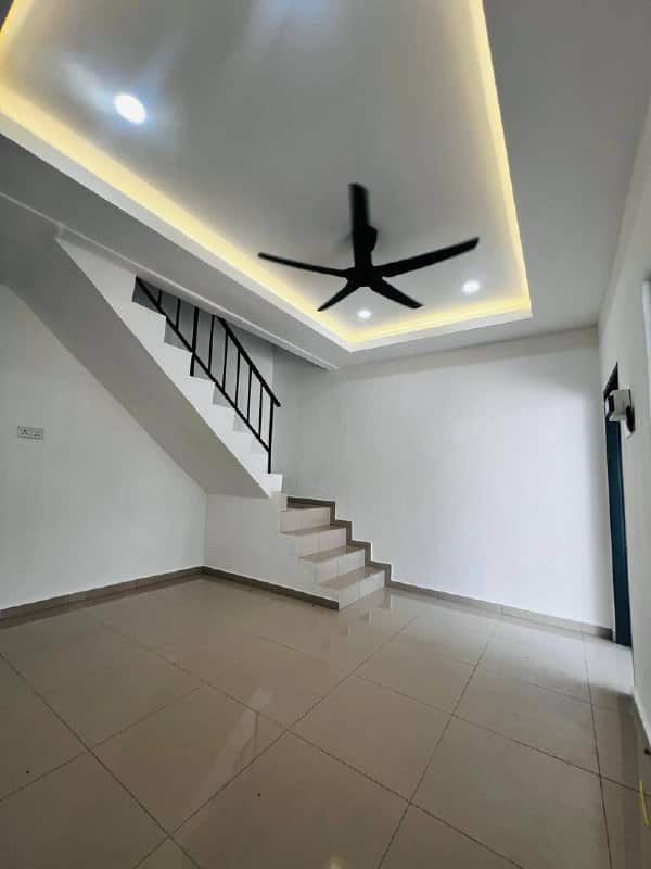Double Storey Low Cost Taman Plentong 3