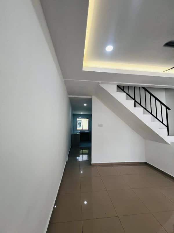 Double Storey Low Cost Taman Plentong 7