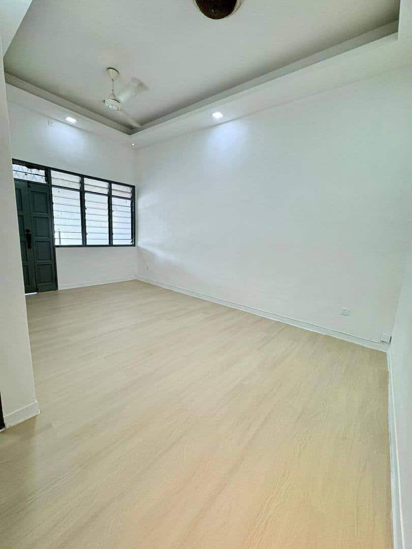 Double Storey Low Cost House Taman Sri Makmur 12