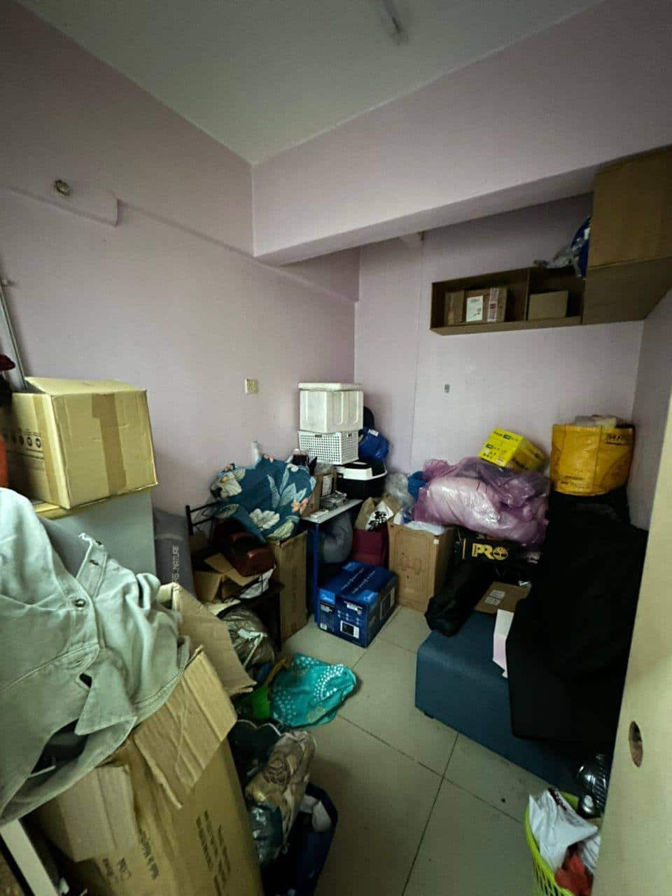 Low Cost Flat (Level 5) Taman Molek 5