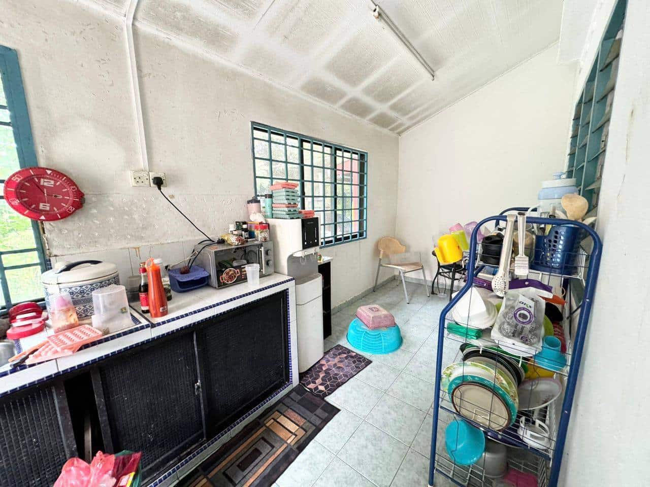 Single Storey Endlot Jalan Saga 2