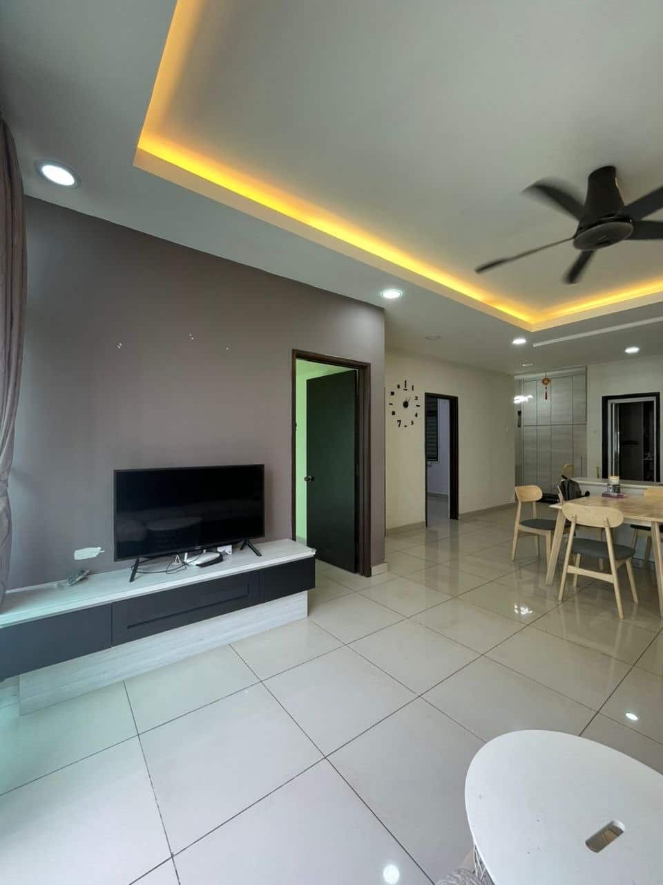 Apartment Taman Mount Austin 1