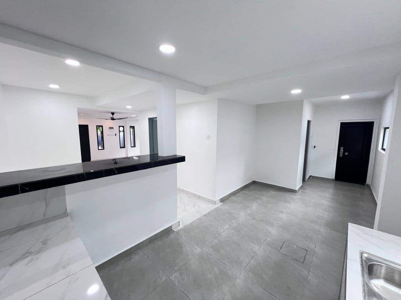 Double Storey Terrace End Lot Bukit Indah 2