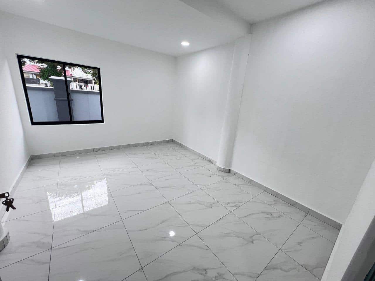 Double Storey Terrace End Lot Bukit Indah 6