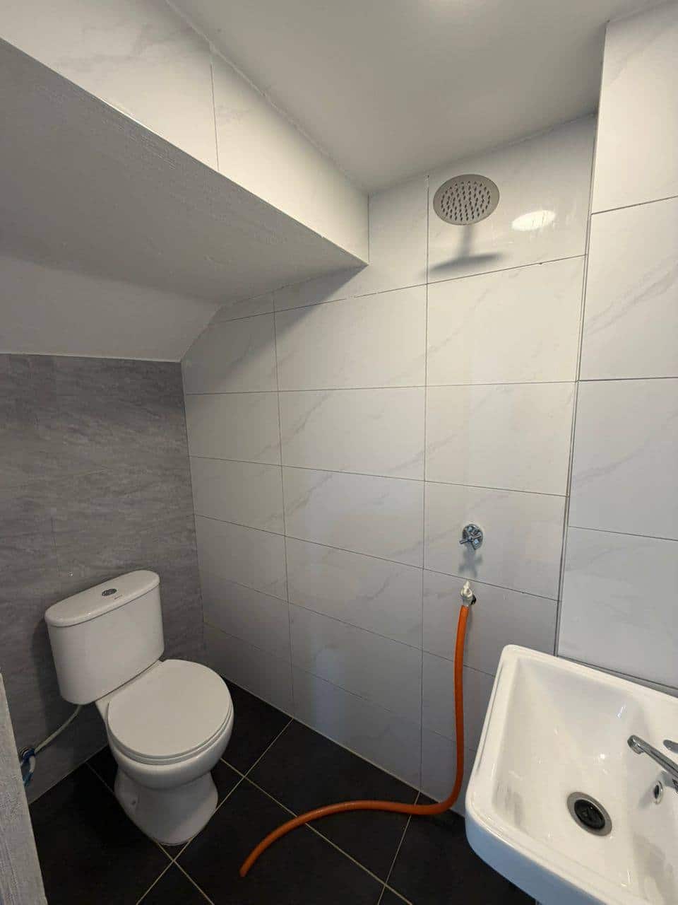 Double storey low cost Jalan Teratai 71 9