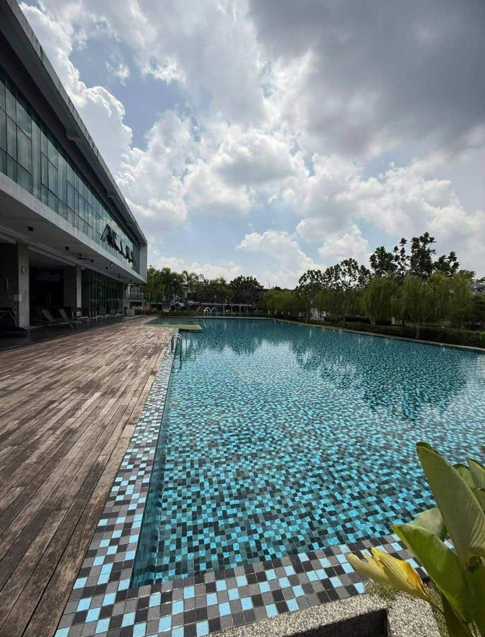 Double Storey Intermediate Danga Sutera 4