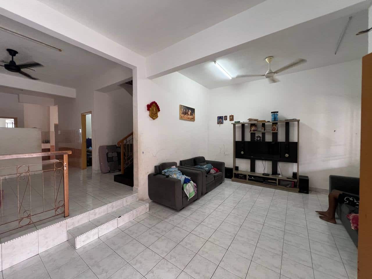 Double Storey Terrace Jalan Rimbun 4, Bandar Seri Alam 1