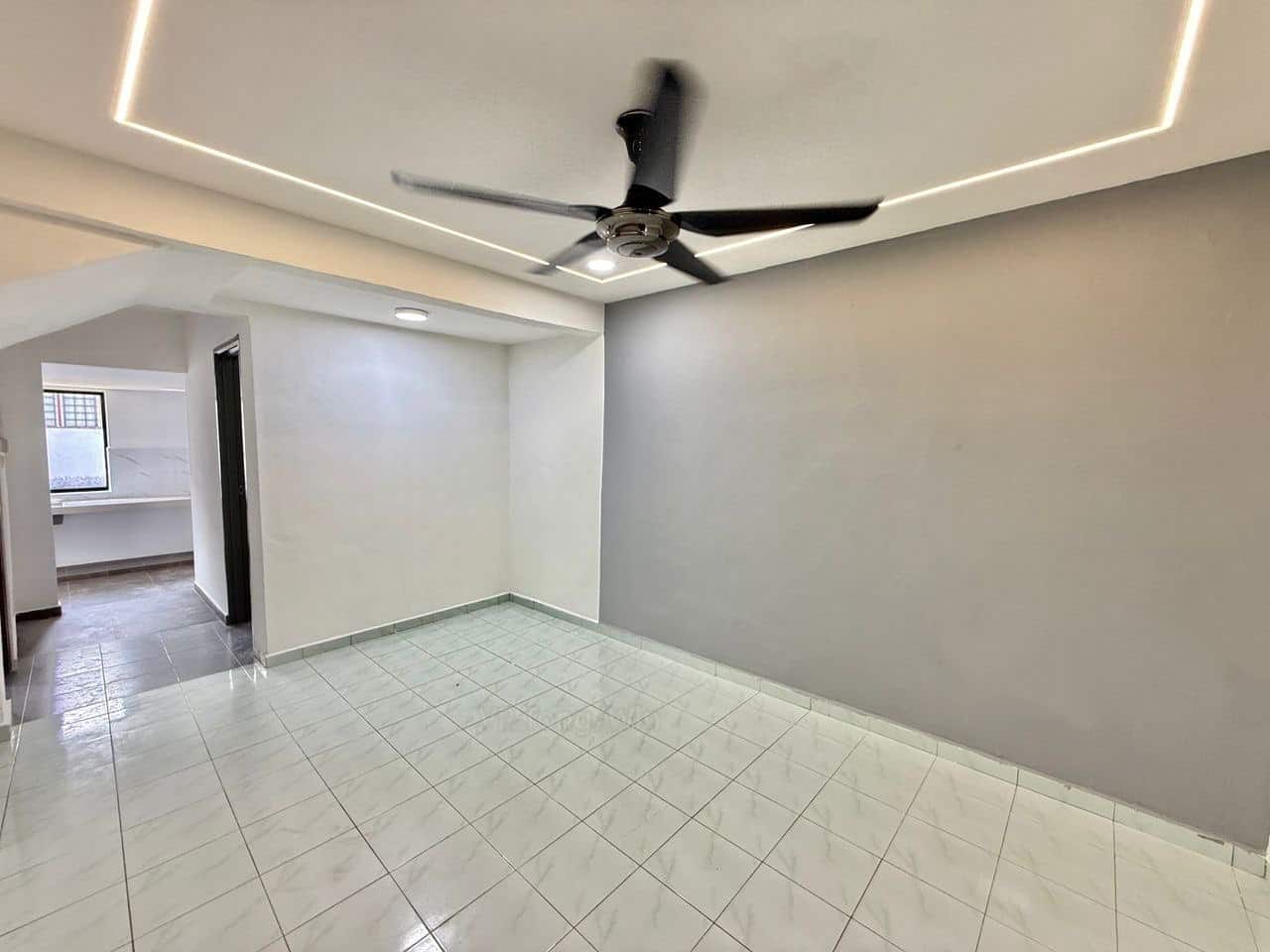 Double Storey Low Cost Jalan Anggerik 1/1x Taman Anggerik 3