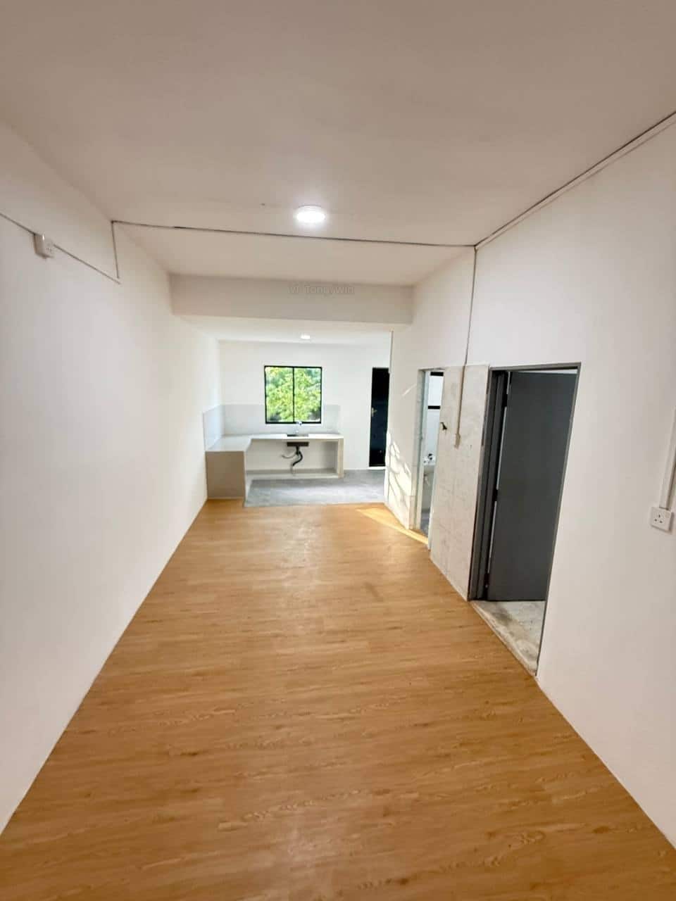 Double Storey Terrace Jalan Selasih 1x 4