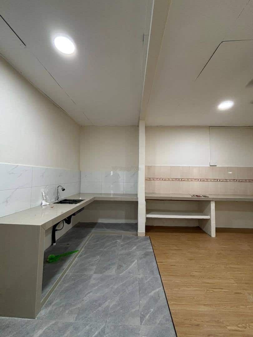 Single Storey Low Cost Intermediate unit Jalan Pakis 1x 7