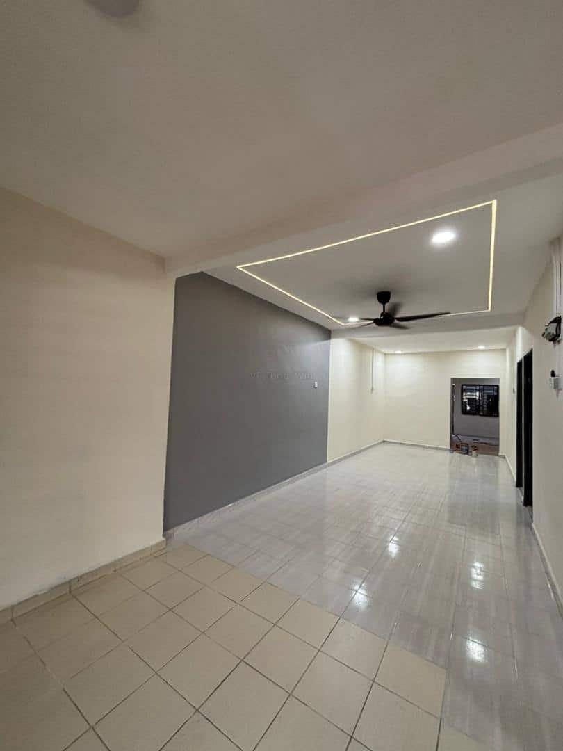 Single Storey Low Cost Intermediate unit Jalan Pakis 1x 12