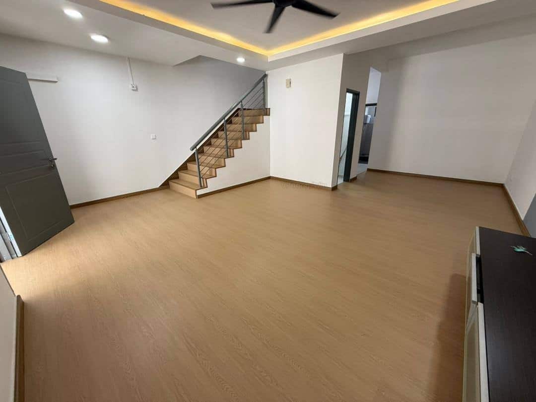 Intermediate unit Jalan Indah 24/1x, Taman Bukit Indah 3